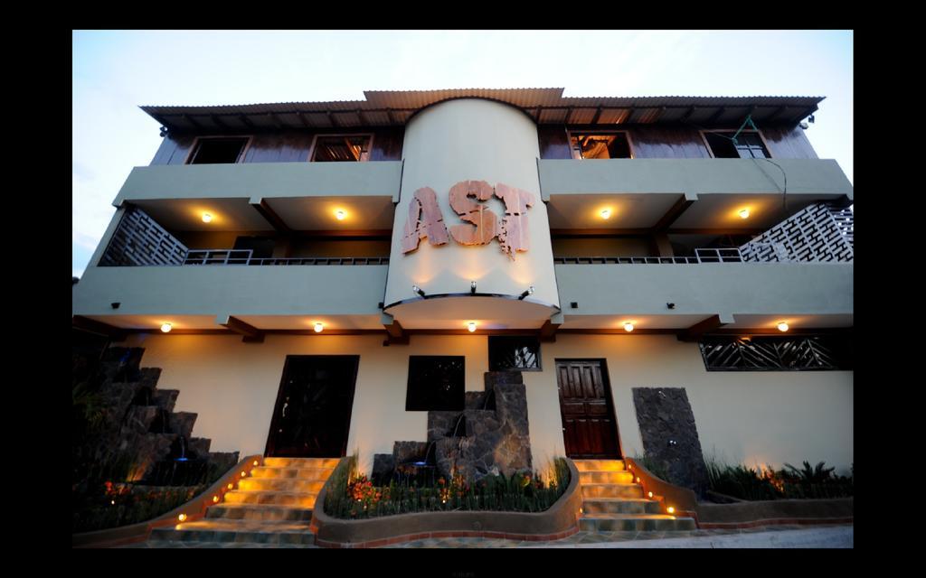 Ast Surf Hotel لا ليبرتاد المظهر الخارجي الصورة